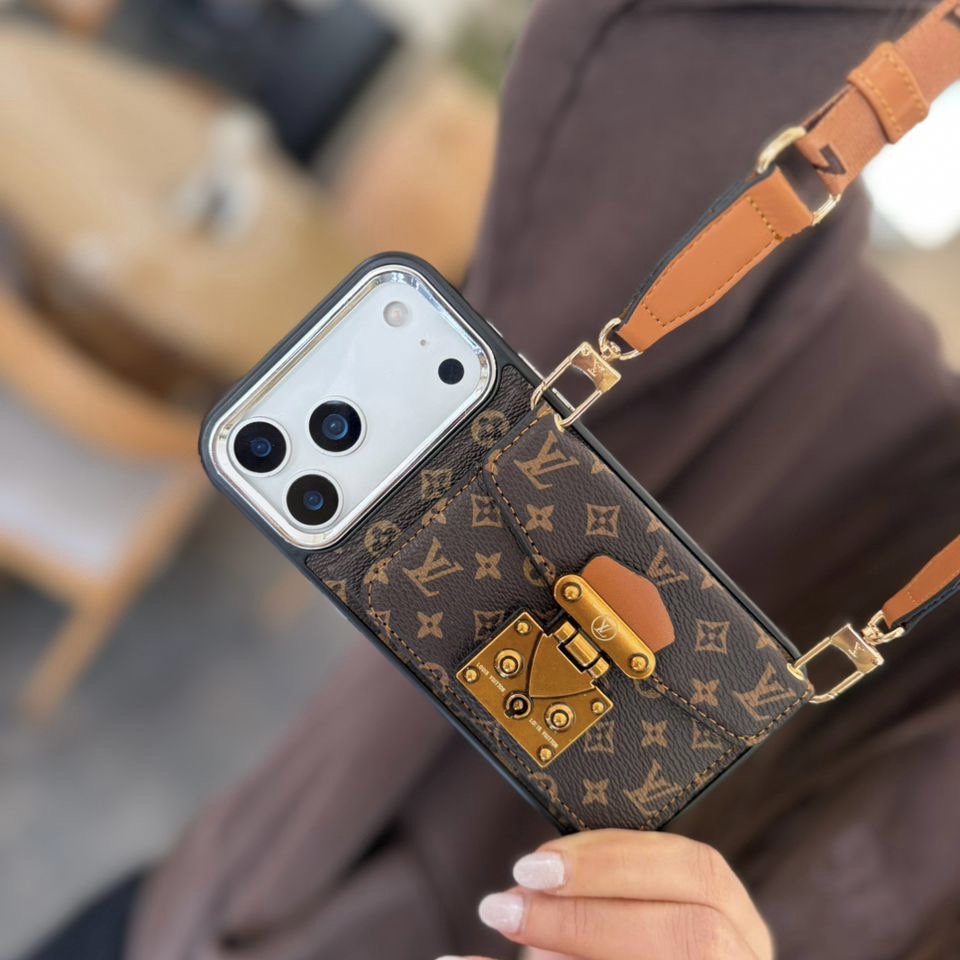 قاب Louis Vuitton جاکارتی لویی ویتون آیفون